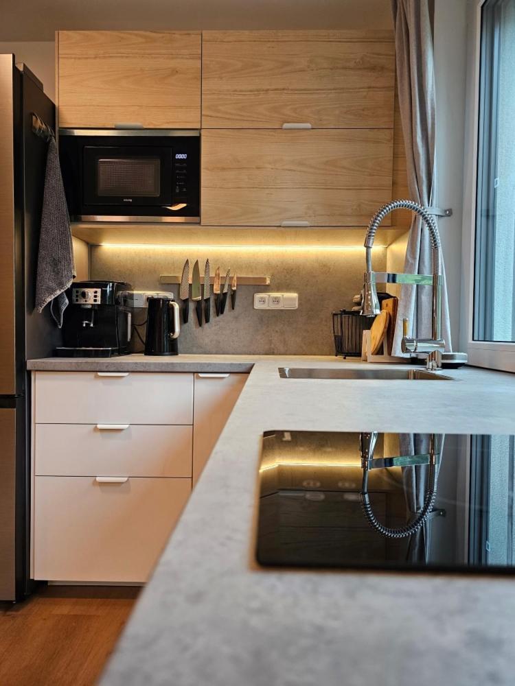 Apartman V Tichu Тепліце-над-Метуї Екстер'єр фото